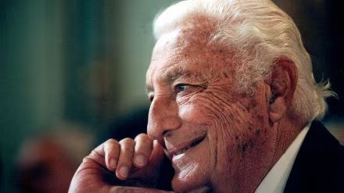 Gianni Agnelli In Arte L Avvocato Documentario Sull Imprenditore