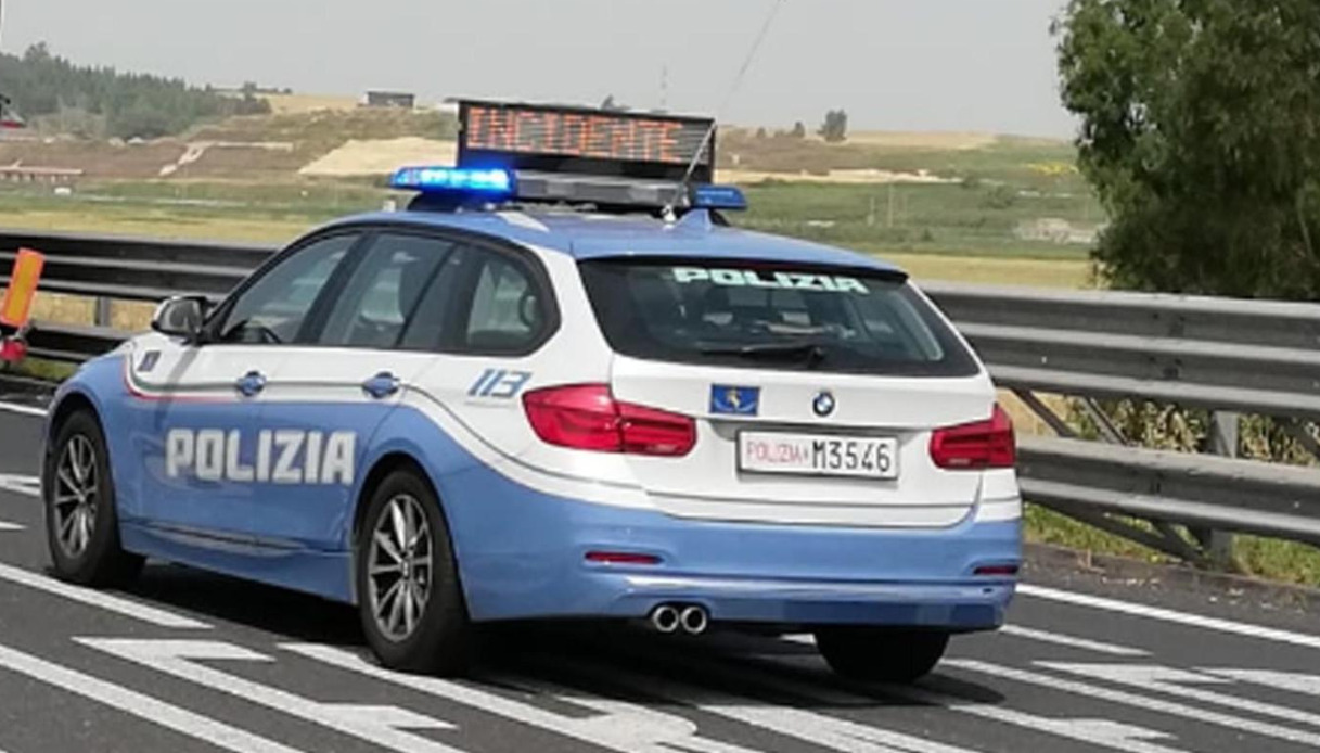 Incidente Pontecagnano Traffico Bloccato Sull A Verso Salerno Camion