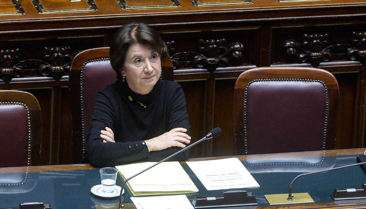 Il Video Di Roccella Contestata Per Aver Difeso La Russa Dopo Le Accuse