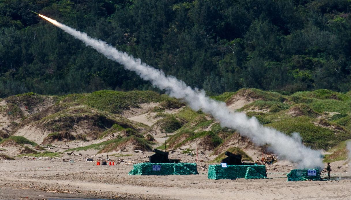 Stati Uniti Annunciano Storico Pacchetto Di Aiuti Militari A Taiwan Da