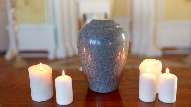 Urna Cineraria Tipologie E Affidamento Pg Magazine