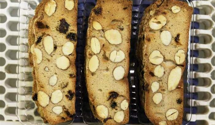 Biscotti staccadenti