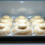 Brioche col tuppo in frigo