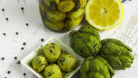 Carciofi in salamoia