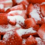 Crostata con crema di fragola