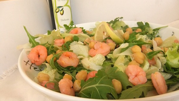 Insalata di kiwi e code di scampi