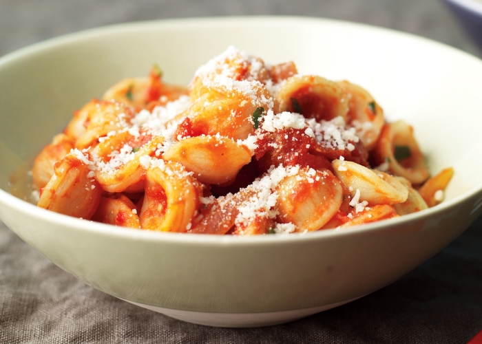 MACCHERONI AL FERRETTO CON BIS DI POMODORI - orecchietteeforchette