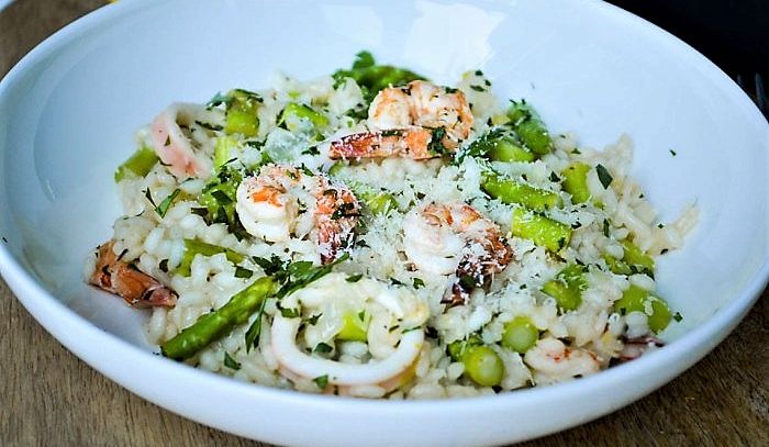 Risotto verde con i gamberetti