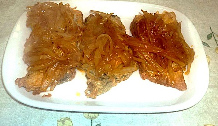 Baccalà fritto con le cipolle