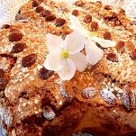 Colomba alle nocciole