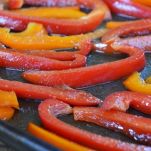 Crostini ai caprini con peperone