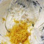 Crostini con asparagi e salmone