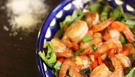 Insalata gamberetti e peperoni