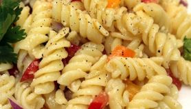 Insalata di pasta al curry