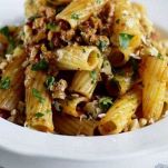 Maccheroncini al sugo di noci
