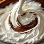 L'unione degli albumi al cioccolato bianco