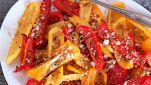 Peperoni con mollica in padella