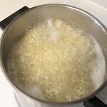 Riso con peperoni e olive