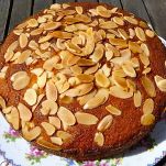 Schiacciata alle mandorle