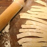 Sfogliatine al parmigiano e al prosciutto crudo