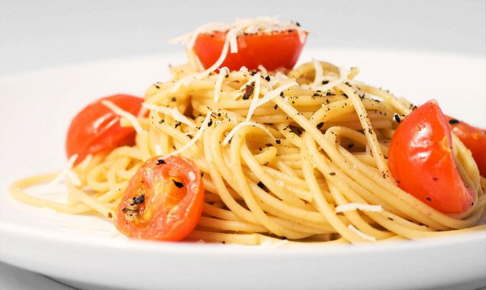 Spaghetti al pomodoro freddo