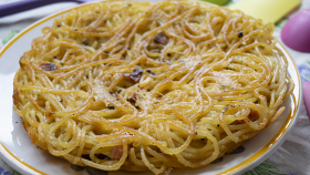 Spaghettini con uova al forno