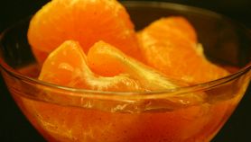 Spicchi d'arance sciroppati