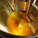 Torta di nocciole all’arancia