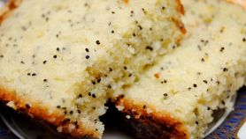 Torta ai semi di papavero