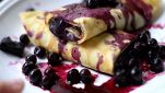 Tortino di crepes con frutti di bosco