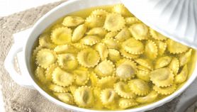 Anolini in brodo