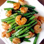 Antipasto di gamberetti e fagiolini