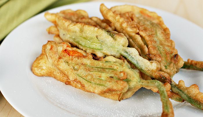 Fiori di zucchina ripieni