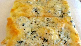 Focaccia ripiena con gorgonzola