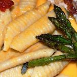Garganelli con fagiolini, carote e zucchine