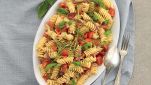 Insalata di fusilli e ortaggi