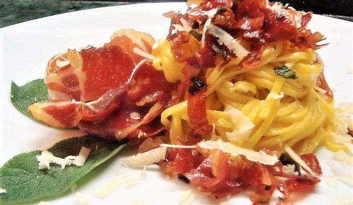 Tagliolini con culatello e parmigiano