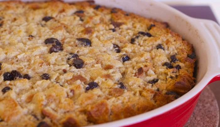 Torta con uvetta senza zucchero