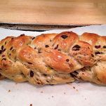 Treccia con canditi e uvetta