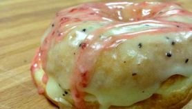 Bavarese al cocco in salsa tropicale
