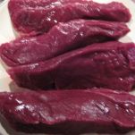 Canguro alla griglia con funghi