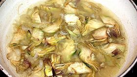 Carciofi in brodo