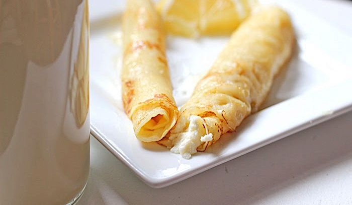 Crèpes con uva sultanina