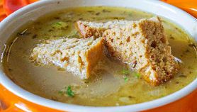 Crostini alla milza in brodo