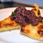 Crostini di crema di tartufo nero ed acciughe