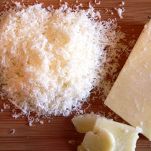 Crostone funghi e mozzarella