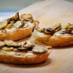 Crostoni ai funghi