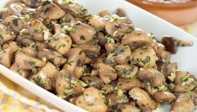 Funghi marinati