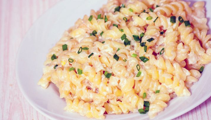 Pasta al formaggio fuso