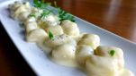 Gnocchi con fonduta di formaggio